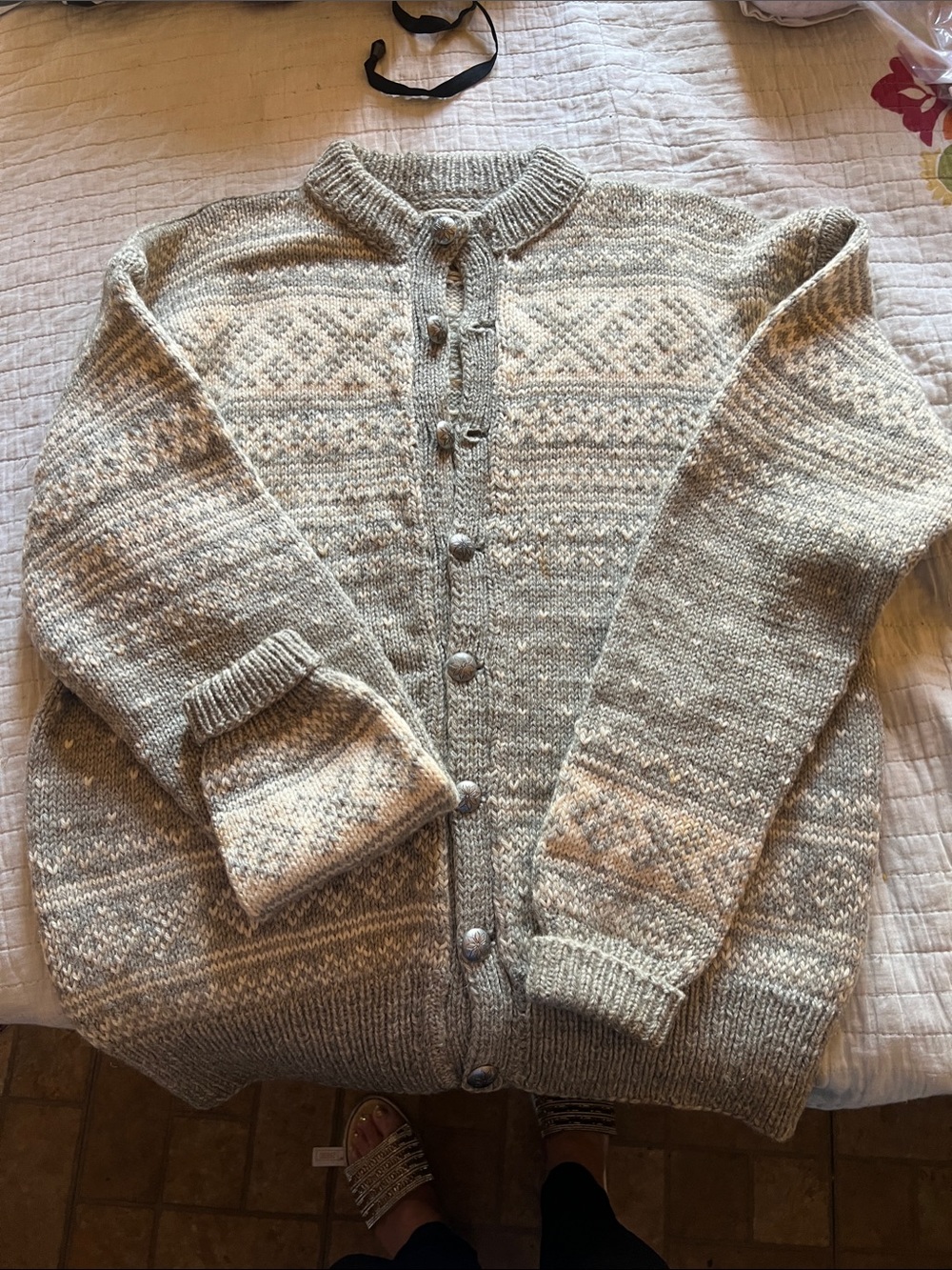 Vintage Classic Wool Men's Cardigan Sweater